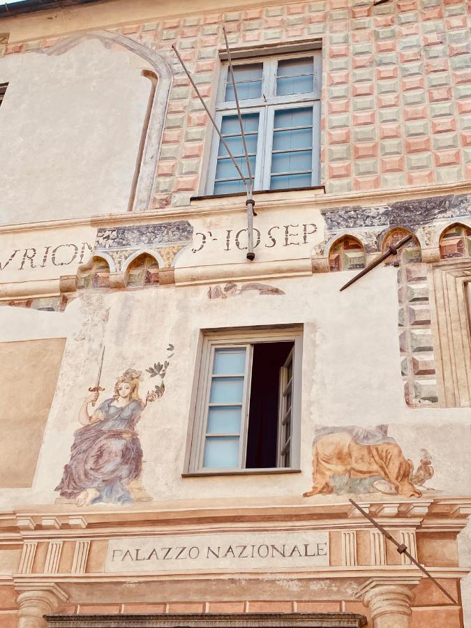 Vivi La Mia Liguria - Casa D'Arte E Vacanze - Big Apartment With Free Parking Finale Ligure Luaran gambar