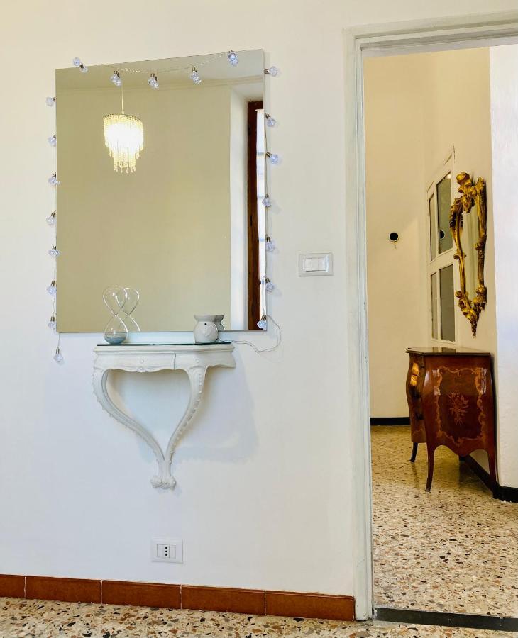 Vivi La Mia Liguria - Casa D'Arte E Vacanze - Big Apartment With Free Parking Finale Ligure Luaran gambar